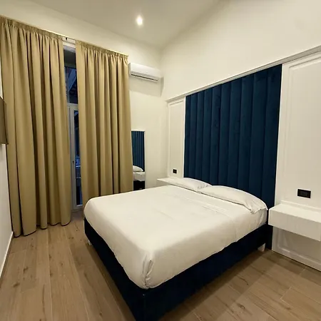 Chiaia Lifestyle 招待所 4*